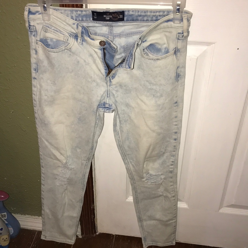 Hollister crop jeans